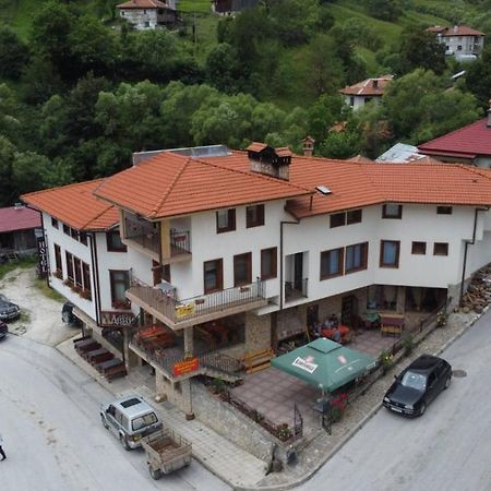 Къща за гости Камината Триград Екстериор снимка