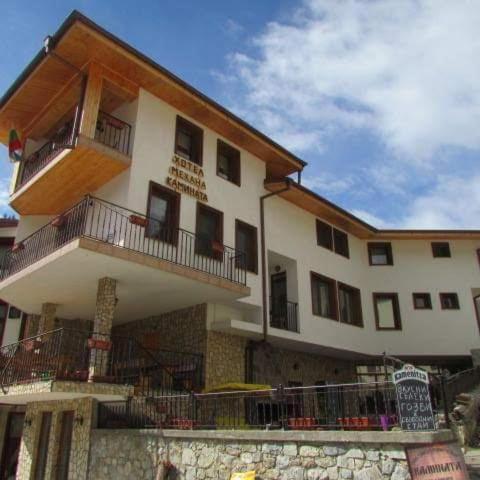 Къща за гости Камината Триград Екстериор снимка