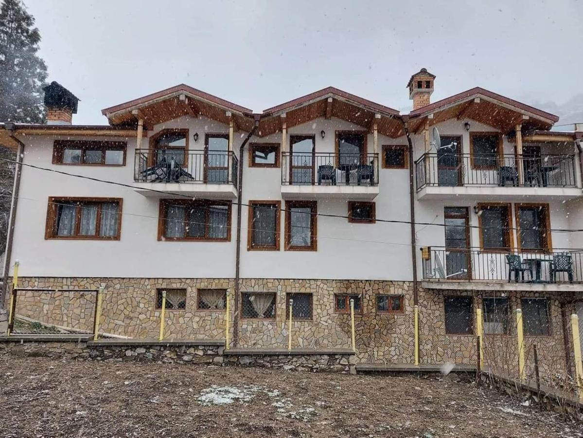 Къща за гости Камината Триград Екстериор снимка