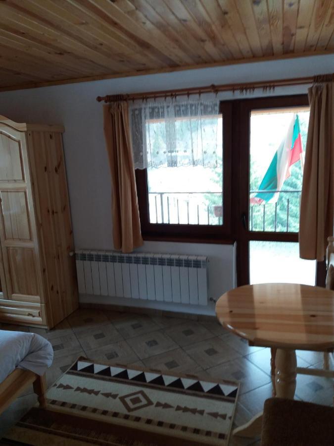 Къща за гости Камината Триград Екстериор снимка