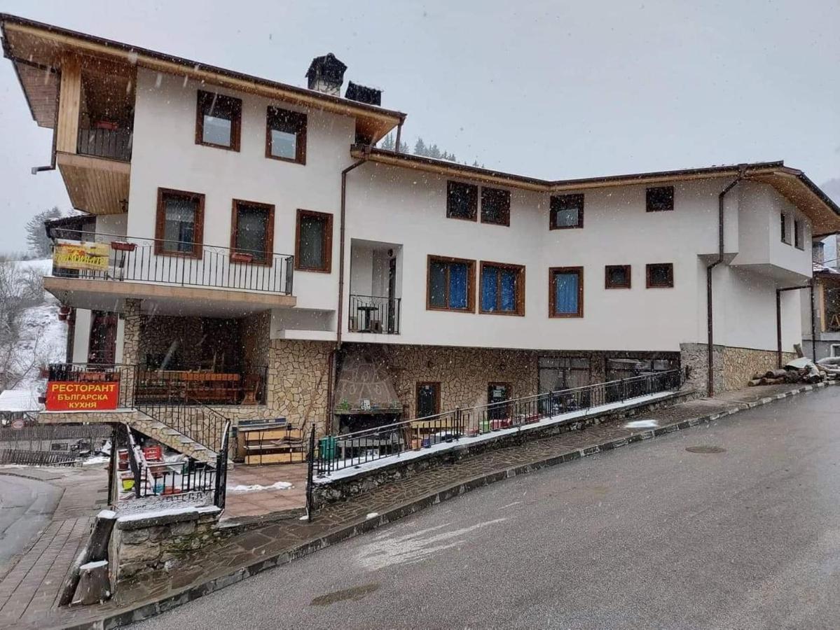 Къща за гости Камината Триград Екстериор снимка