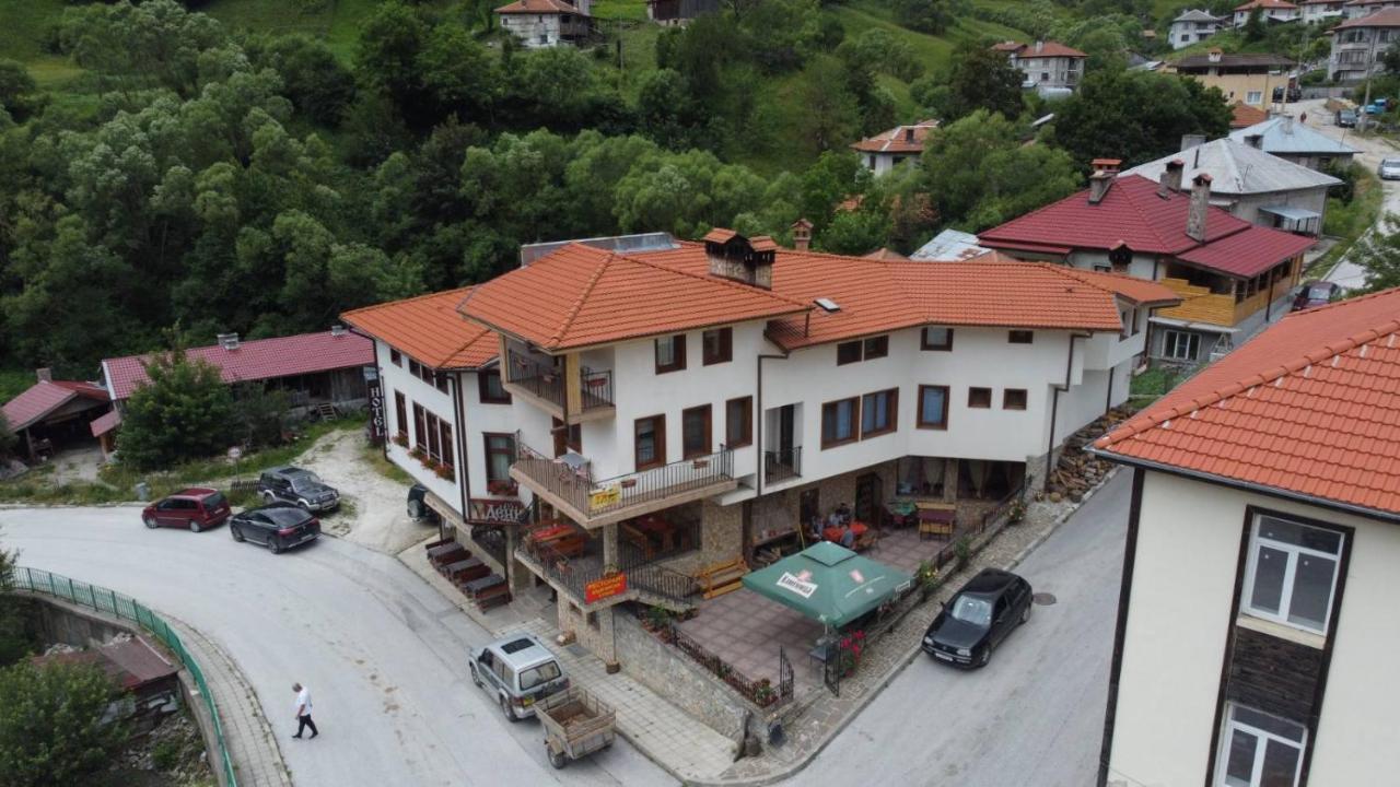 Къща за гости Камината Триград Екстериор снимка